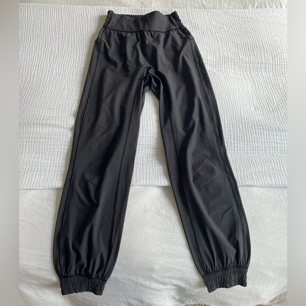 Lululemon joggers
